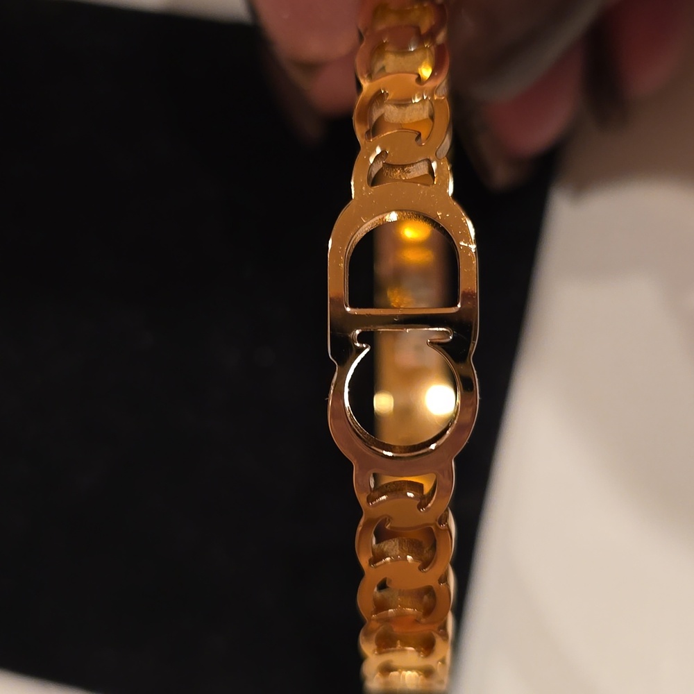 Gold Women's Bracelet With Dustbag - Picture 4 of 5